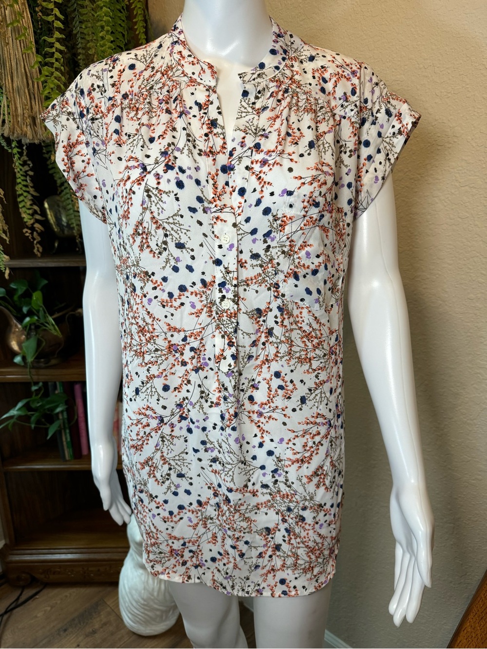 Pleione White Floral Cap-Sleeve Blouse with Navy & Rust Dots